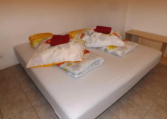 בית נופש 10 Os - Gdansk-sopot-gdynia Up To 19 Persons גדינייה