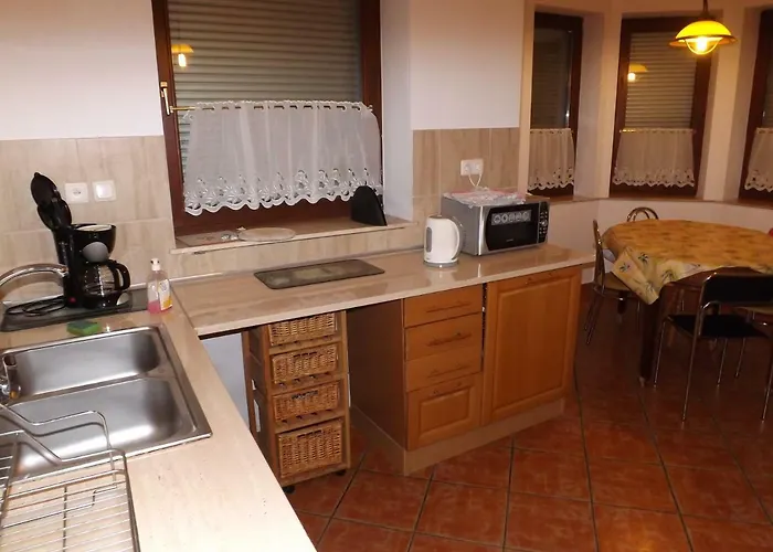 10 Os - Gdansk-sopot-gdynia Up To 19 Persons *